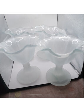 Vintage glass dessert bowls Italian‎ style x4
